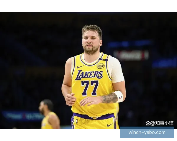 詹姆斯成湖人唯一支柱东契奇里夫斯伤退媒体坚信灭霸再现